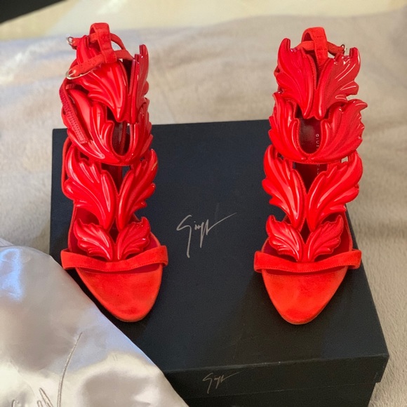 Giuseppe Zanotti Shoes - Giuseppe Zanotti Red Sculpted Heels